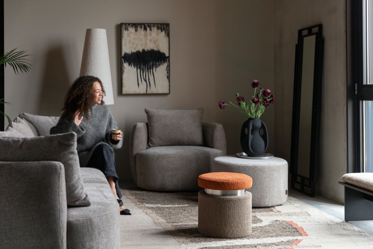 Voetenbank 'Rocca' - Bruin