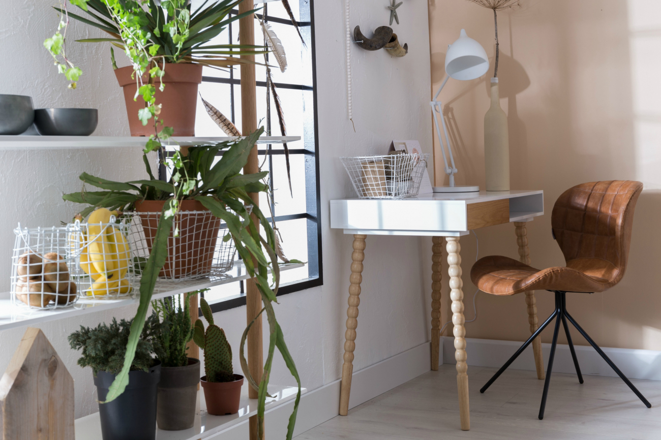 Stoel 'Omg LL' - Bruin