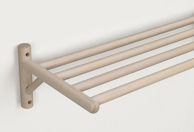 Schoenrek 'Milford' - Witgeolied