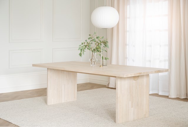Eettafel 'Emmett' 240x95cm - Natuurlijk
