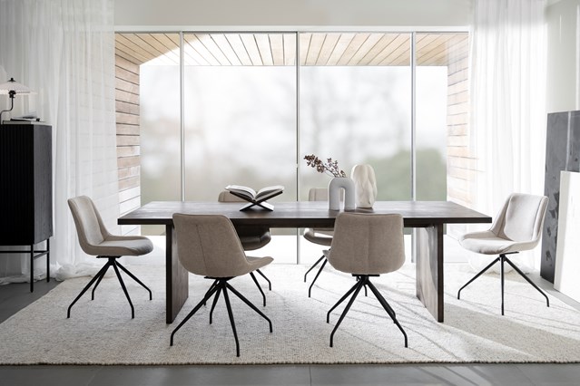 Eettafel 'Emmett' 240x95cm - Bruin