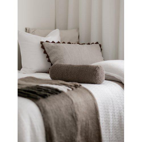 Kussen 'Trond' 15x15x45 - Bruin