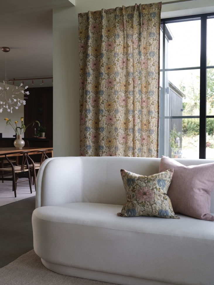 Kussenhoes 'Flore' 45x45 - Geel