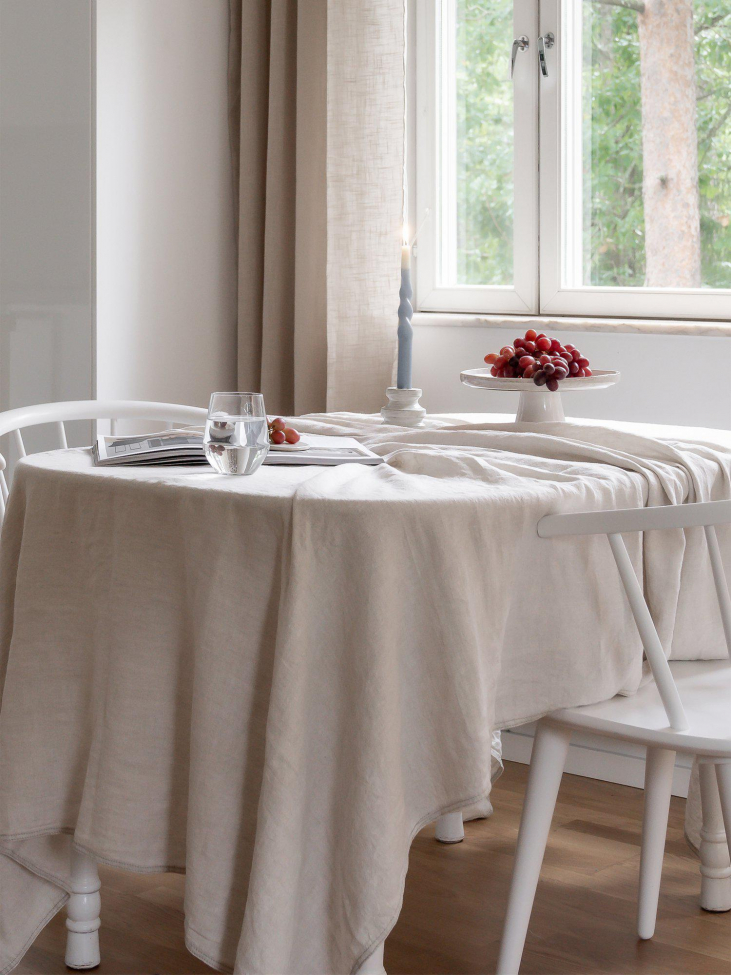 Tafelkleed 'Julie' 145x280 - Lin/Wit