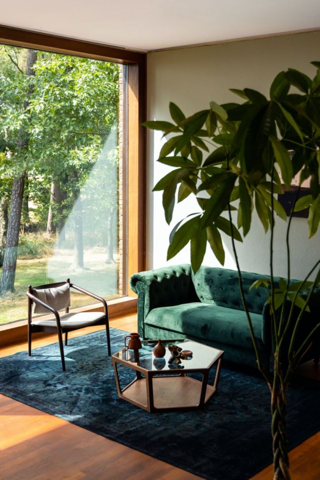 Stoel 'Torrance' - Noten/Beige