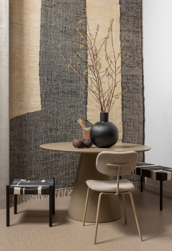 Eettafel 'Jorre' - Bruin