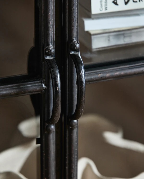 Kast 'Downtown Black' 4 - Zwart