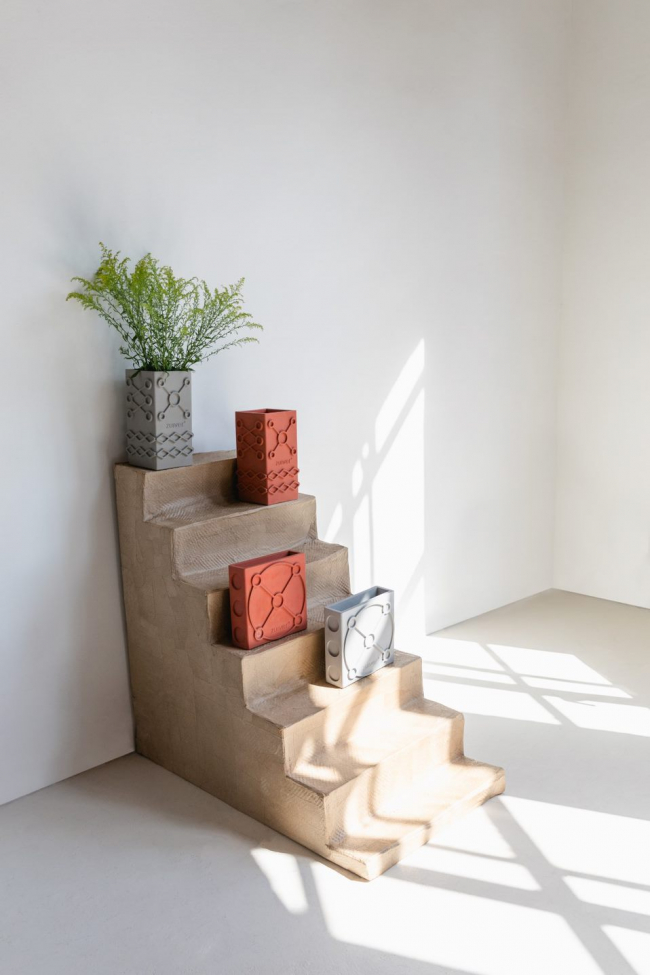 Vaasje 'Graphic Square' - Grijs