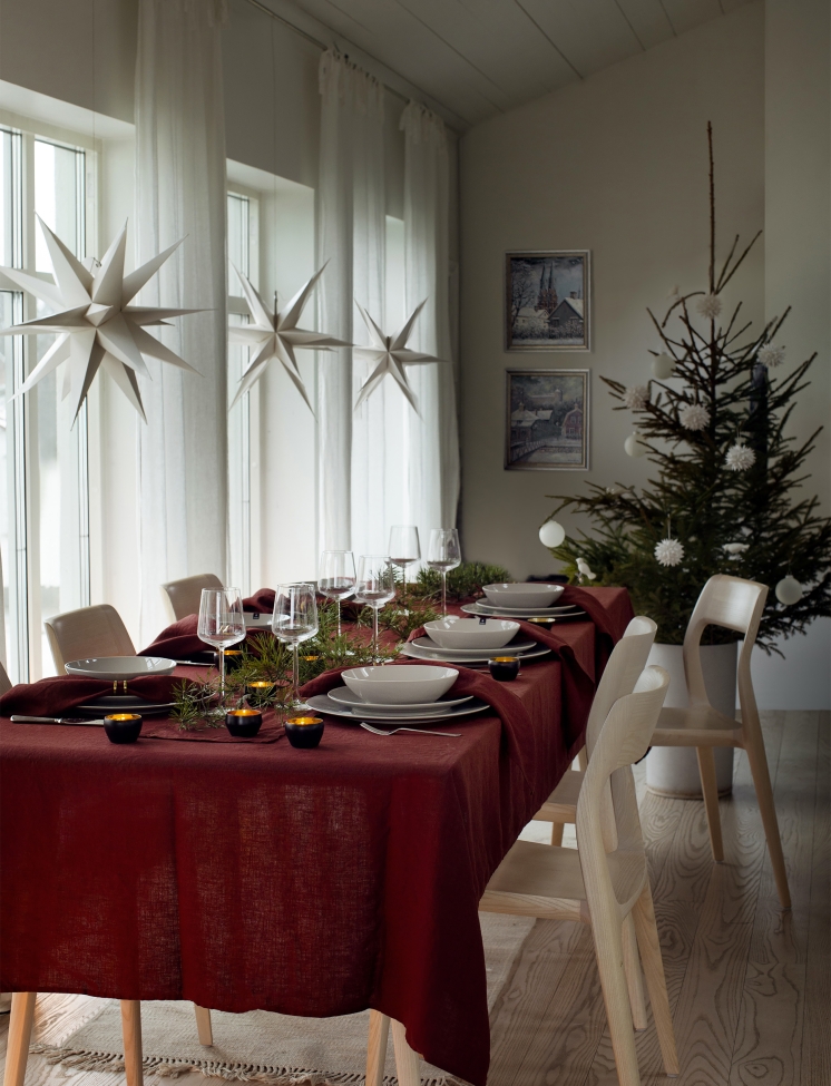 Tafelkleed 'Sunshine' 145x250 - Rood