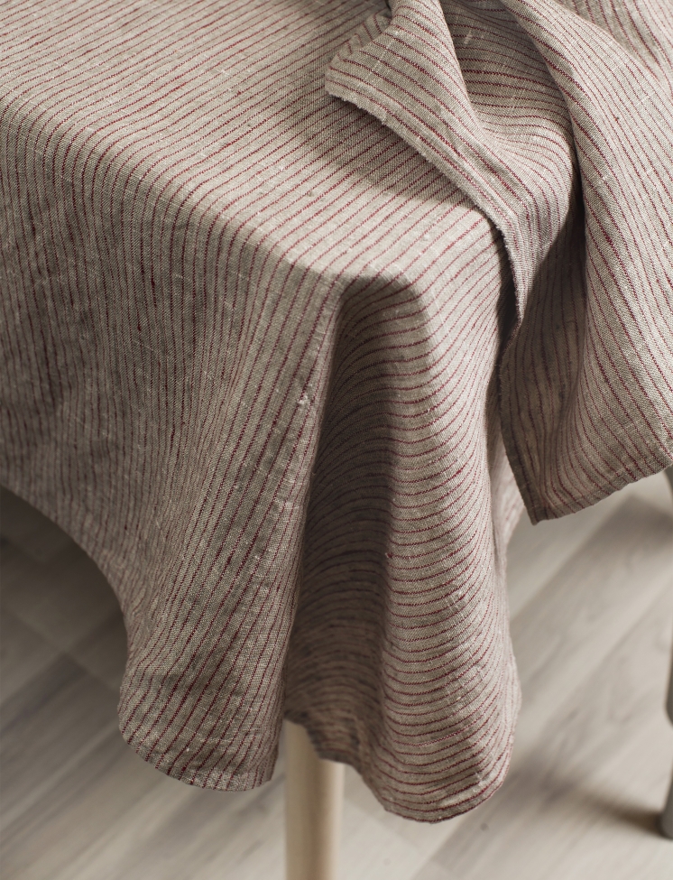 Tafelkleed 'Linus' 145x250- Rood/Zwart