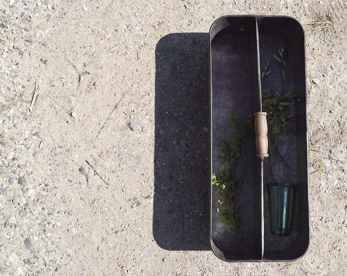 IJzeren doos 'Agustin' - Grijs