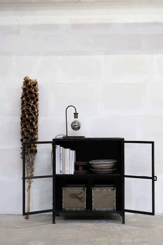 Klein glazen kast met 2 deuren 'Barack' - Zwart