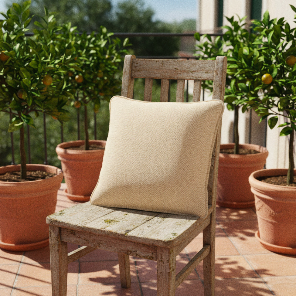 Kussenhoes 'Denisa Fishbone' 45x45cm - Beige/wit