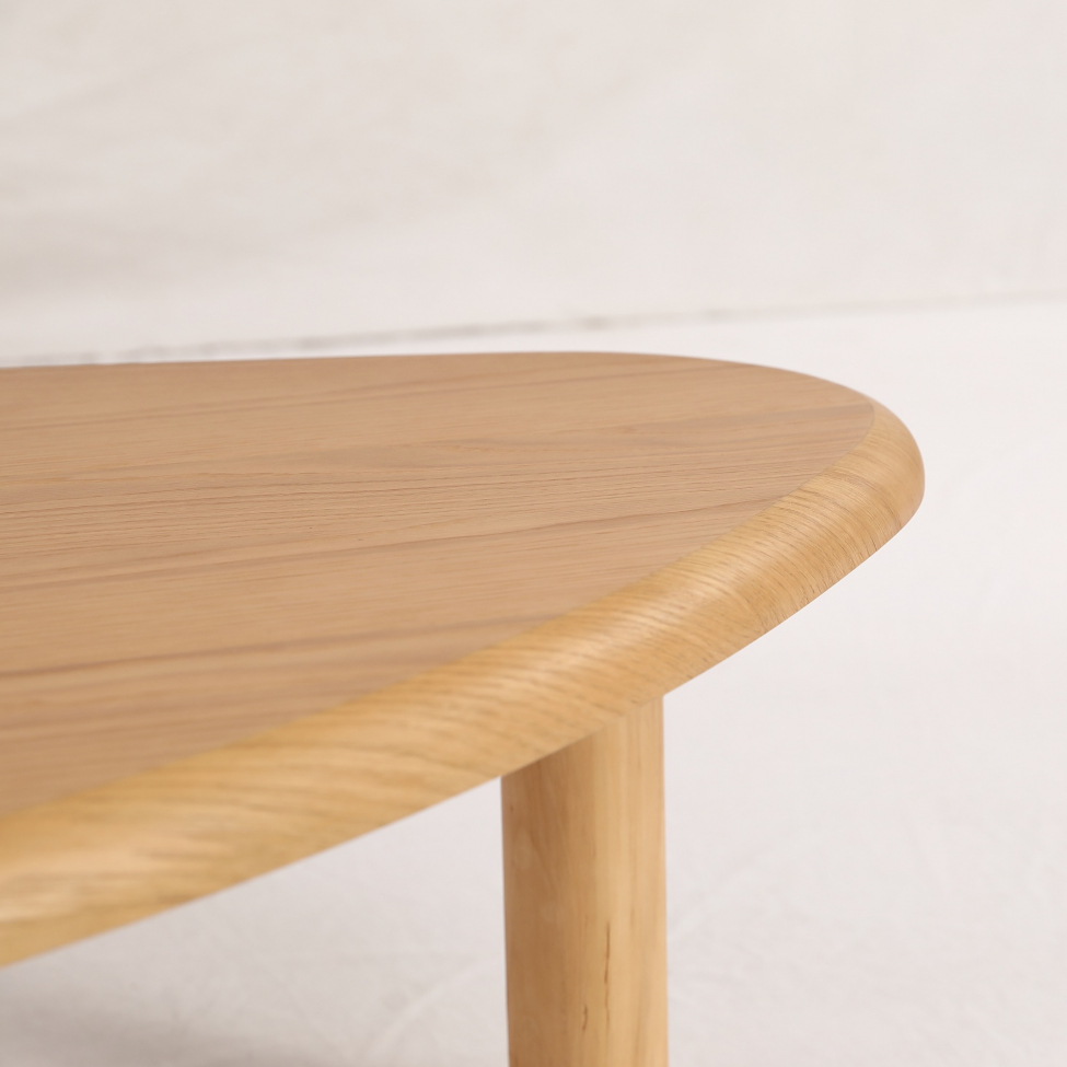Salontafel 'Uovo' 116.5x73cm - Naturel